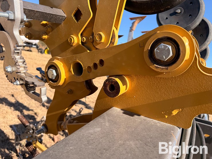 accura-flow-1530-12r30-danish-tine-cultivator-image-20