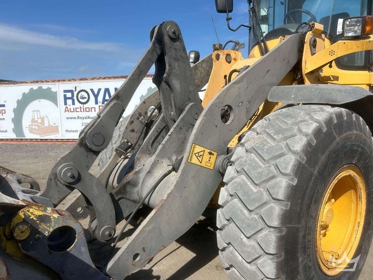 2014-volvo-l60g-image-8