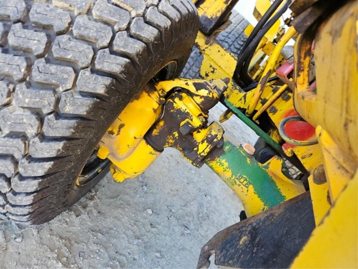 john-deere-650-image-46