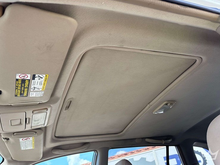 2002-toyota-rav4-image-18