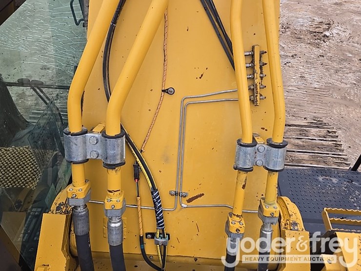 2012-caterpillar-349el-image-61