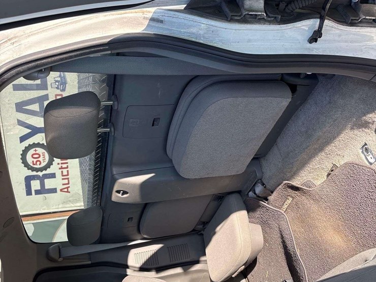 2015-nissan-frontier-image-18