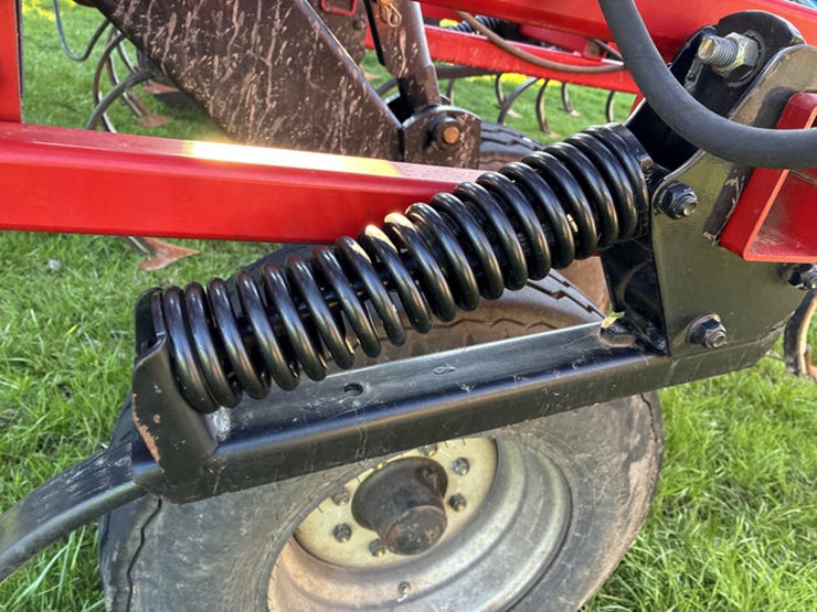 case-ih-200-image-40