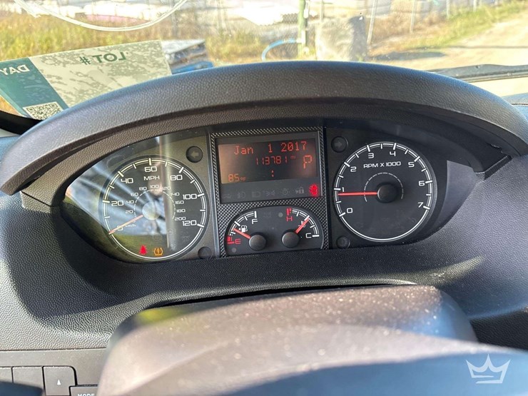 2018-ram-promaster-2500-image-12