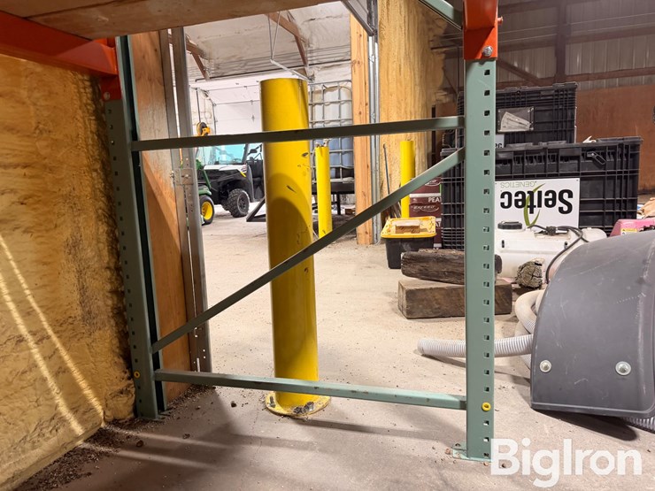 16'-of-shelving-image-9