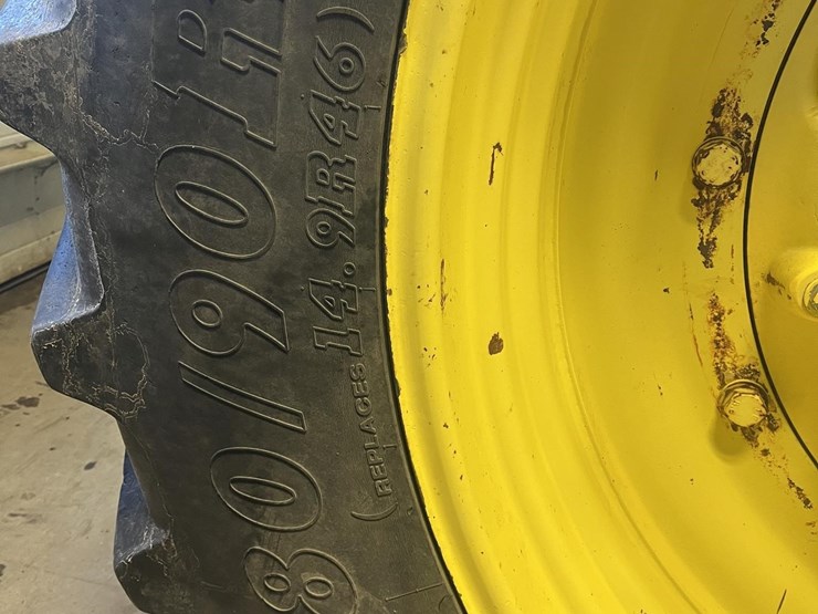 john-deere-7200-image-17