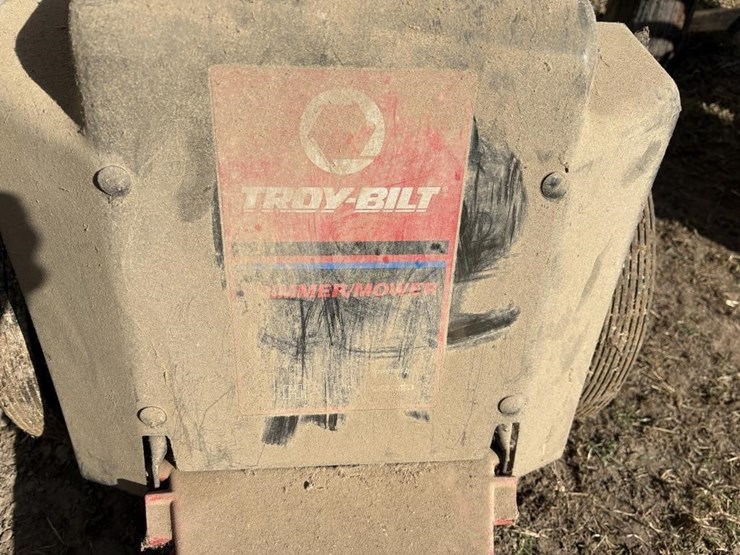 troy-bilt-walk-behind-trimmer/mower-image-2