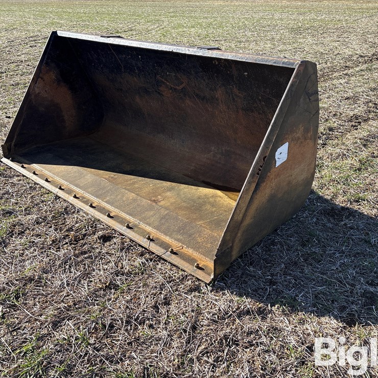 HLA 2.2 CU. YD. Bucket