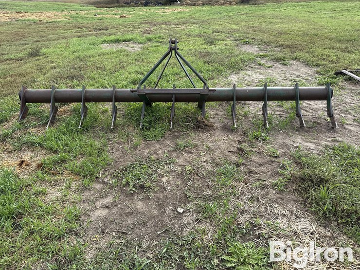 3-pt-mounted-chisel-image-2