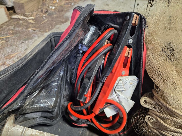 caulking-guns,-winter-vehicle-kit,-netting-w/weights,-misc-tools-image-7