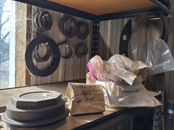 #184-•-contents-of-shelf*-image-10