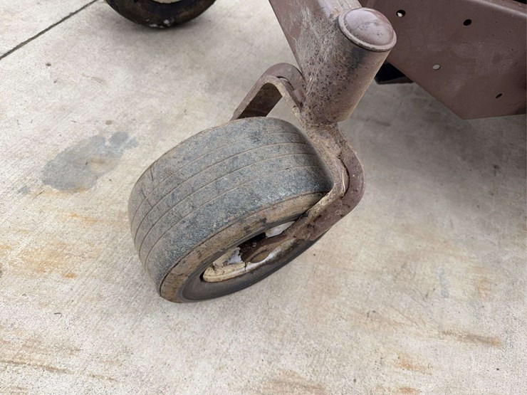 grasshopper-718k-image-6