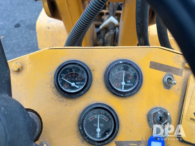 1995-swinger-180-loader-(jn3530)-image-33