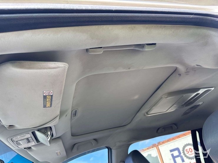 2007-honda-odyssey-image-17