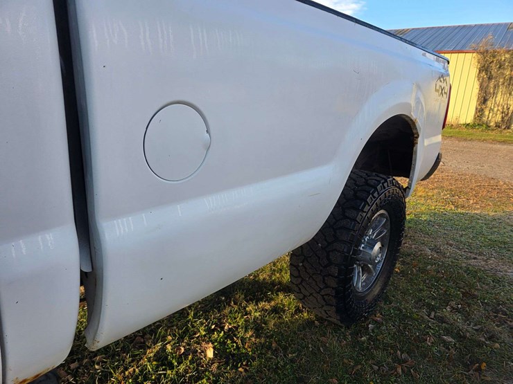 2008-ford-f350-image-28