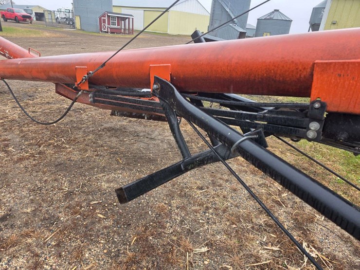 brandt-1070-auger,-10”-x-70’,-hydraulic-lift,-hydraulic-driven-single-auger-swing-hopper,-540-pto-image-21