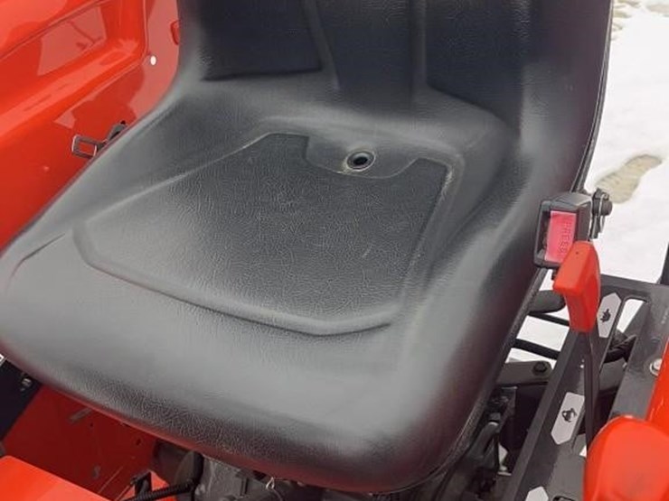 kubota-l3301d-image-7