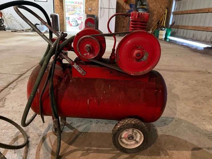 110v-air-compressor,-in-working-condition-per-seller-image-6