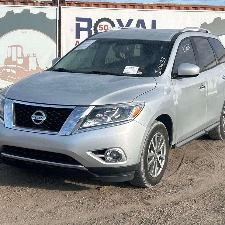 2015 NISSAN PATHFINDER