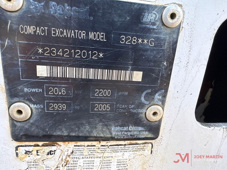 2005-bobcat-328g-image-18