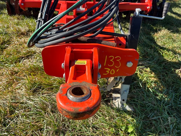 kuhn--30’-excelerator-8005-vertical-tillage-,-like-new-image-27