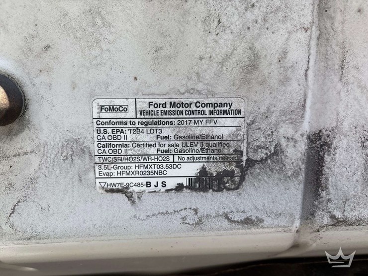 2017-ford-f150-image-13