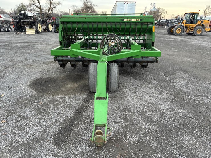 john-deere-750-image-3