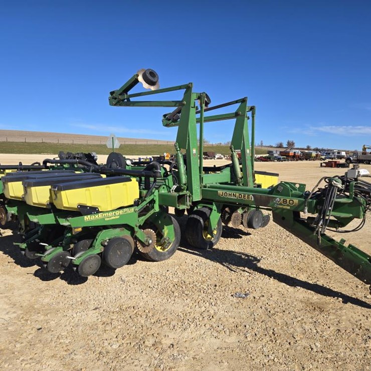JOHN DEERE 1780