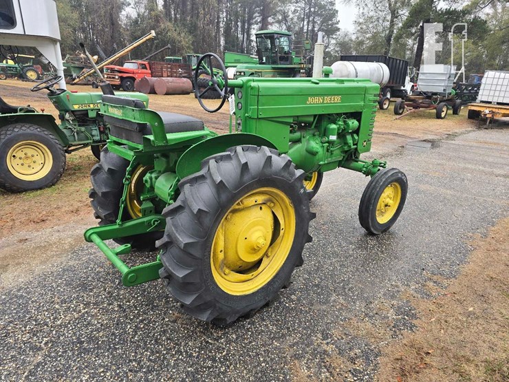 john-deere-m-image-4