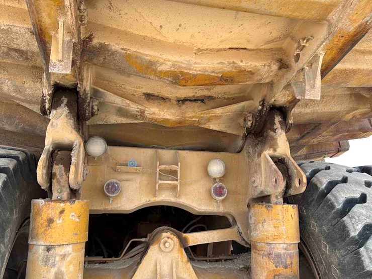 caterpillar-777b-image-14