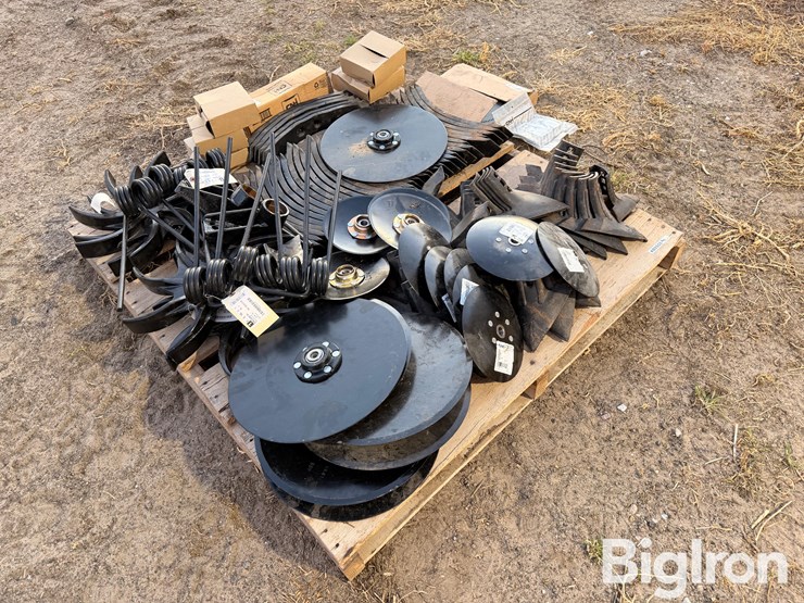 case-planter-&-krause-finisher-parts-image-2