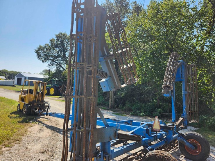 40-dmi-crumbler-image-5