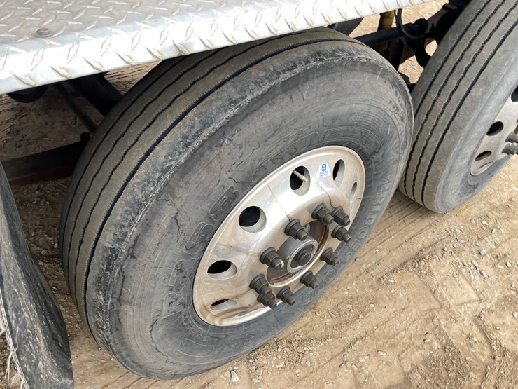 #1130-•-2005-international-5500i-6x4-dump-truck-(has-mn-title)-image-44