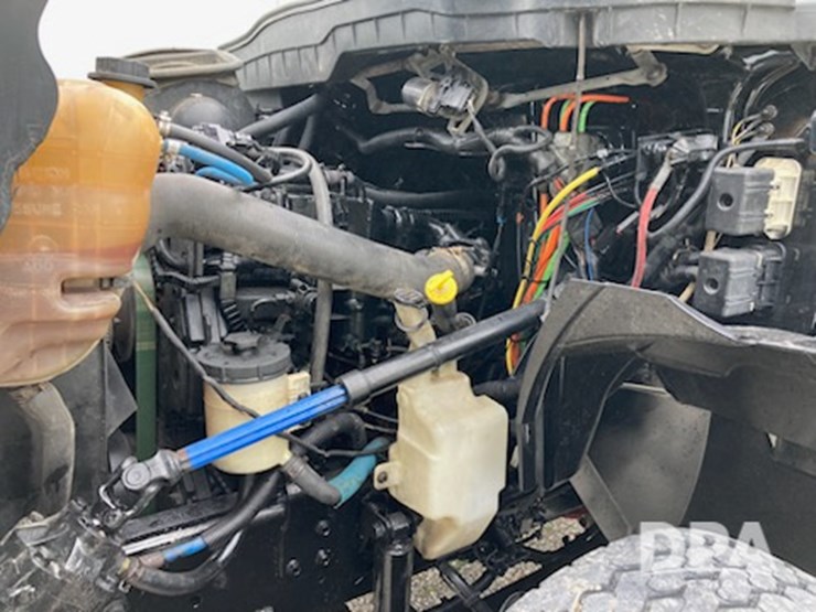 2010-international-durastar-4400-image-16