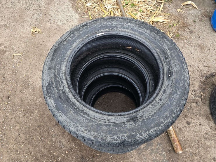 (4)-p235/65r18-toyo-tires,-buying-all-for-one-money-image-4