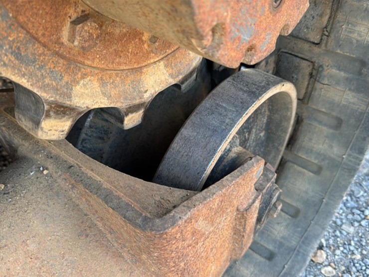 takeuchi-tl12-image-13