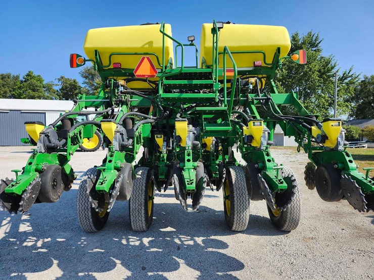 john-deere-1790-image-8