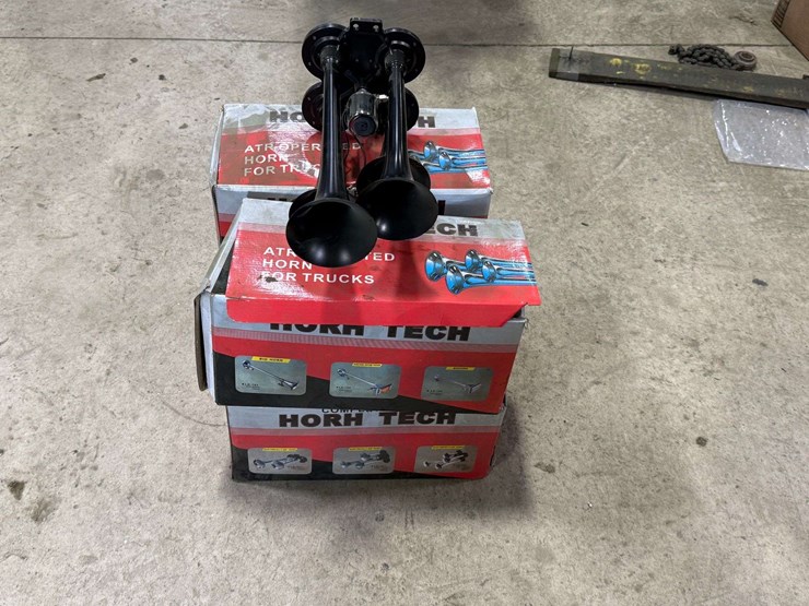 4-truck-airhorns-still-in-the-box,-buying-all-for-one-money-image-3