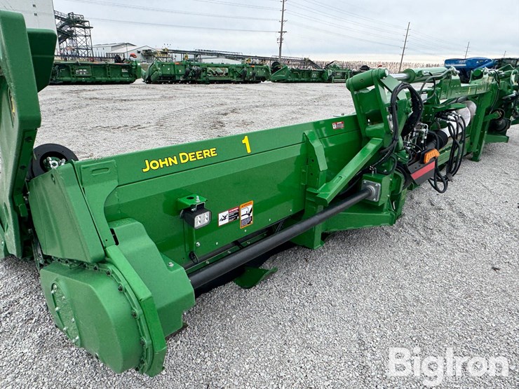 john-deere-c12f-image-19