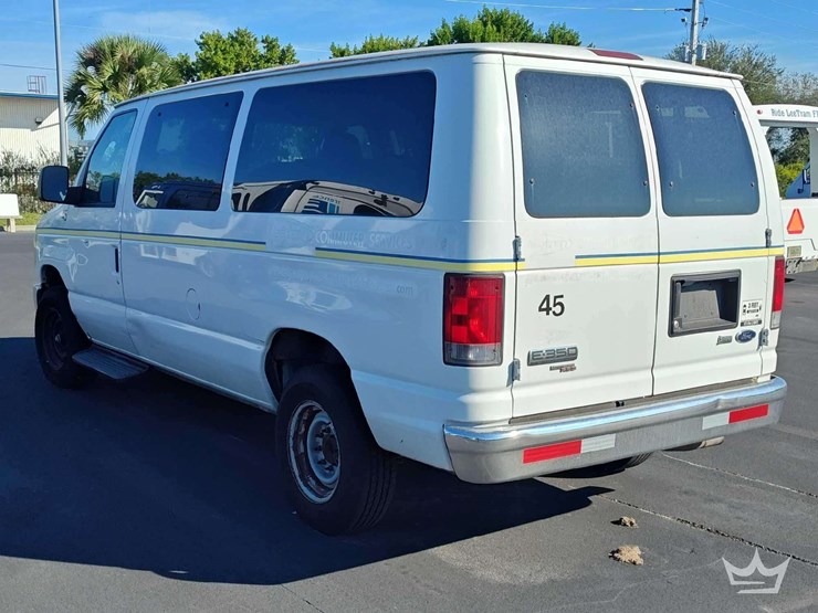 ford-e350-image-4