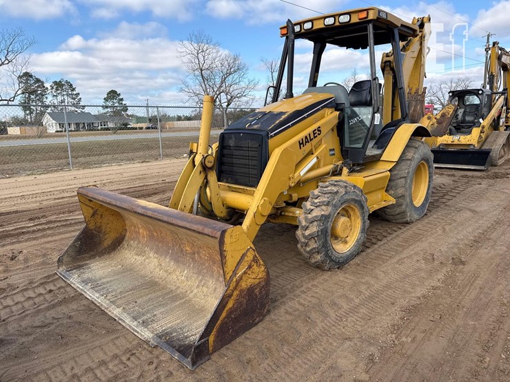 2004-caterpillar-416d-image-8