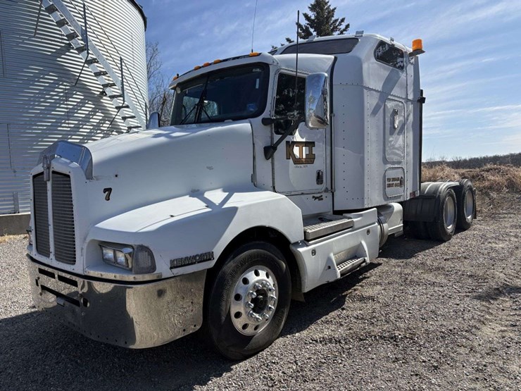 2007-kenworth-t600-image-1