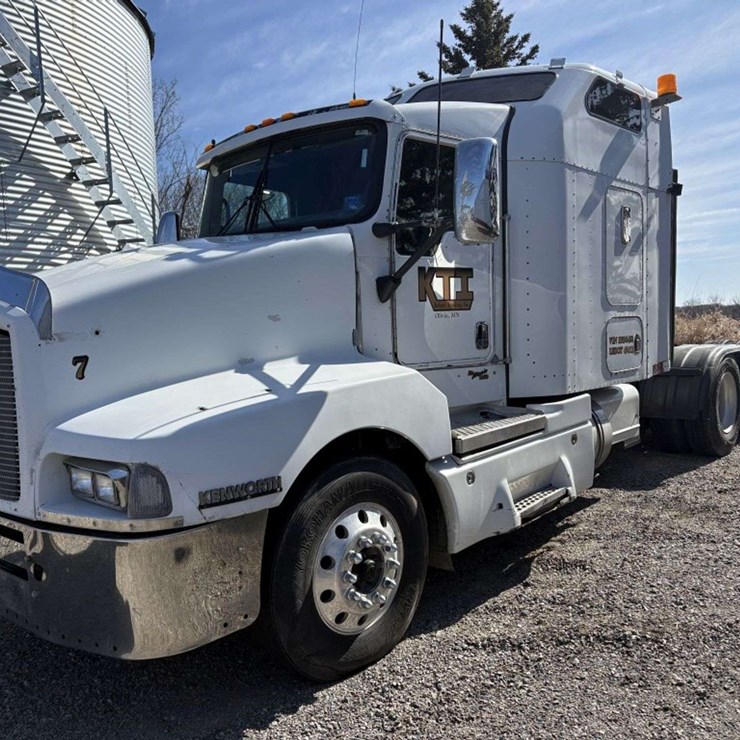 2007 KENWORTH T600