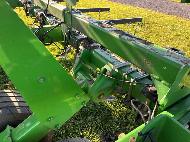 john-deere-2210-image-51