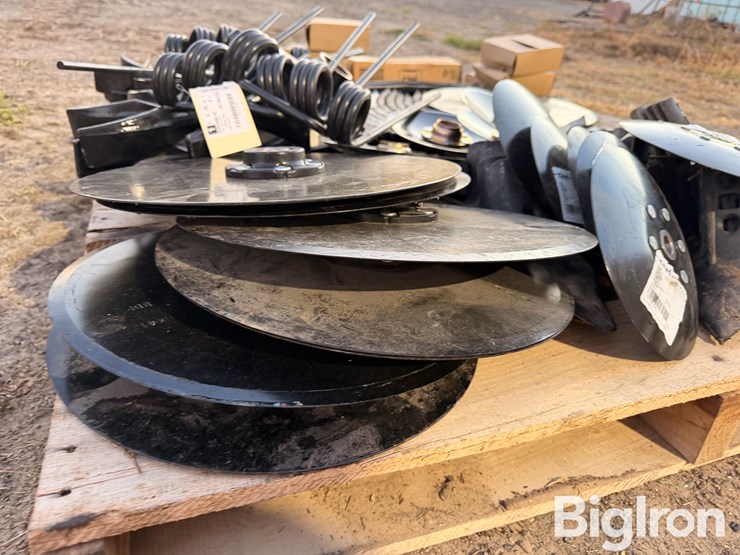 case-planter-&-krause-finisher-parts-image-6