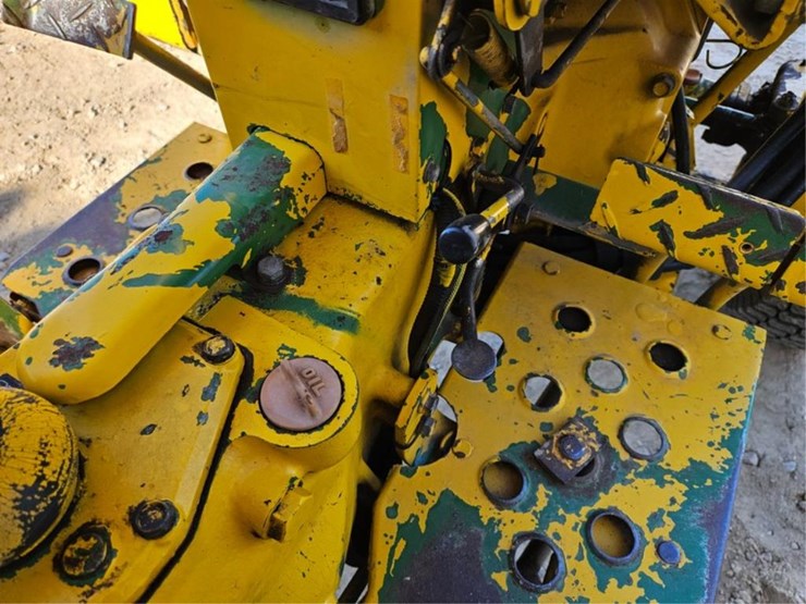 john-deere-650-image-30