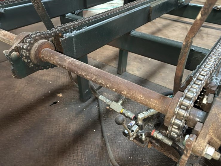 #113-•-green-chain-image-6