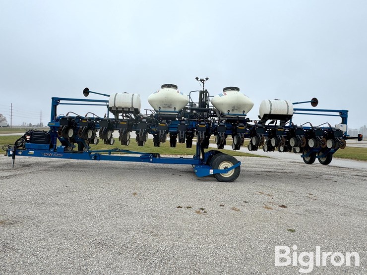 2012-kinze-3660-image-7