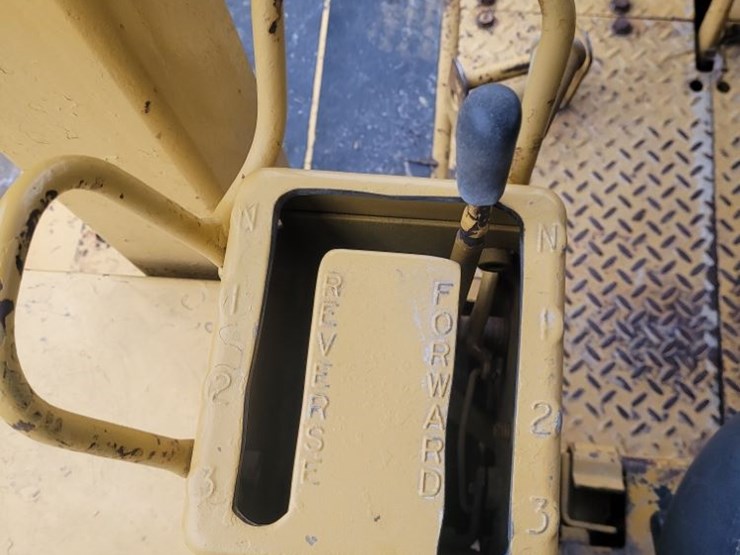 caterpillar-d8h-image-14