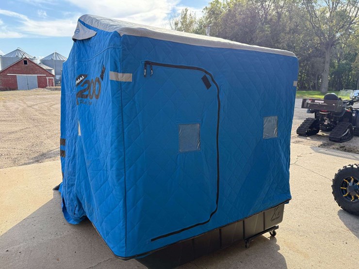 clam-x-200-pro-thermal-fish-house,-fully-insulated,-with-sled-and-hitch,-led-light-bar,-2-doors-image-3